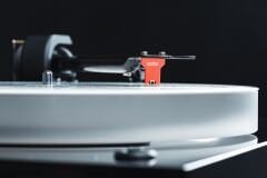 Pro-ject X2 B Pilak Çalar