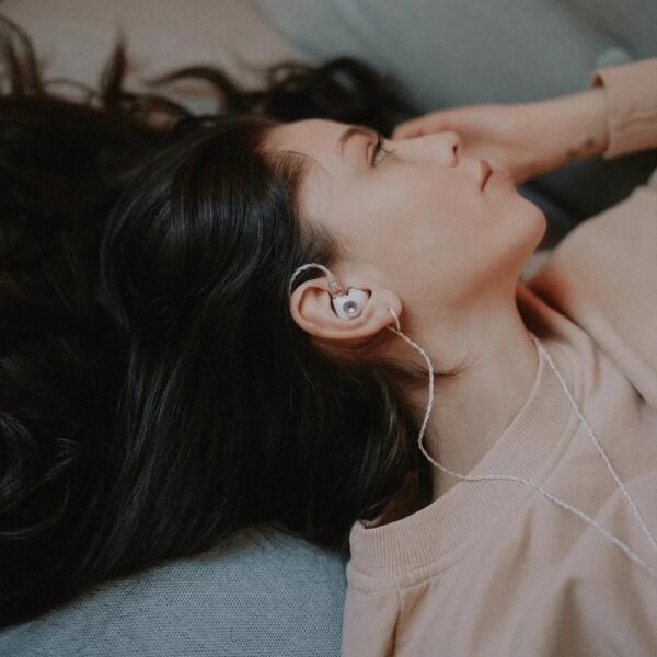 Meze Audio ALBA Kulak İçi Kablolu Kulaklık