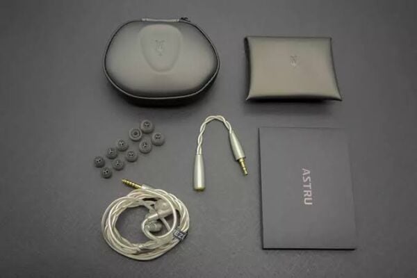 Meza Audio ASTRU Kulak İçi Kablolu Kulaklık