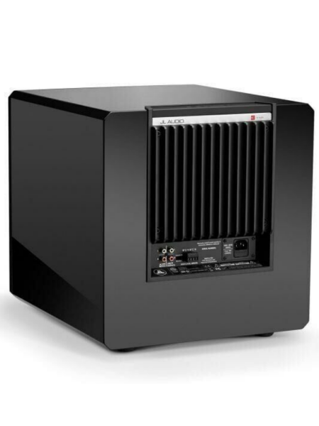 JL Audio E112 Aktif Subwoofer Parlak Siyah