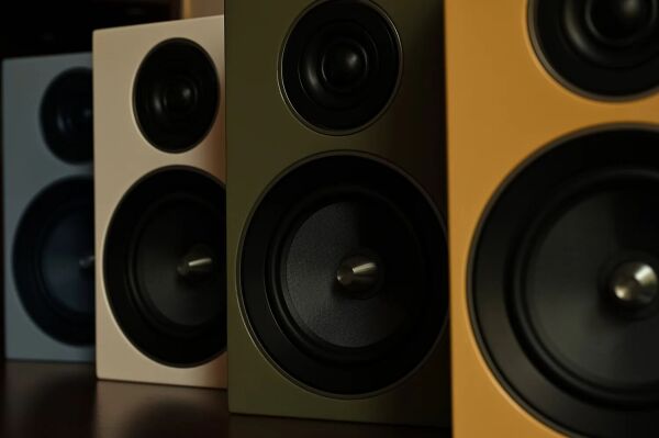 JAMO C707PA MKII Aktif Raf Tipi Hoparlör