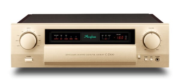 Accuphase C-2300 Pre Amplifikatör