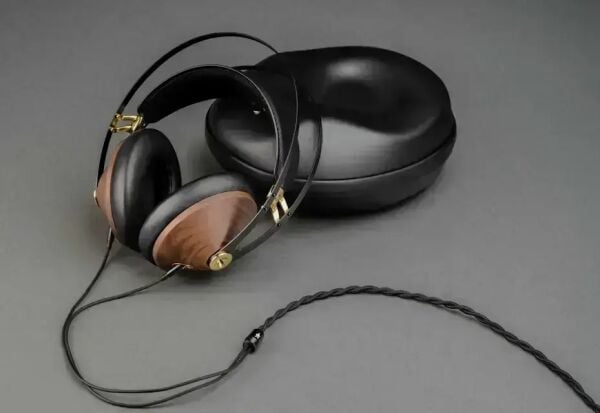 Meze Audio 99 Classic 2.Gen Closed-Back Kulaklık
