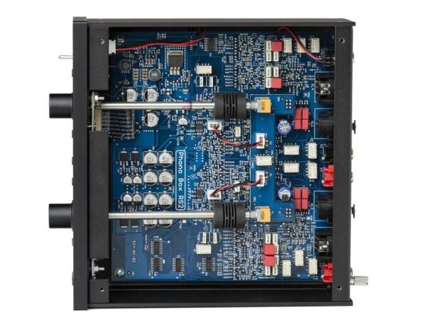 Pro-ject Phono Box RS2 Pikap Pre-amplifier Siyah