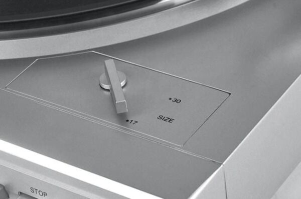 Denon DP-29F Pilak Çalar Gri