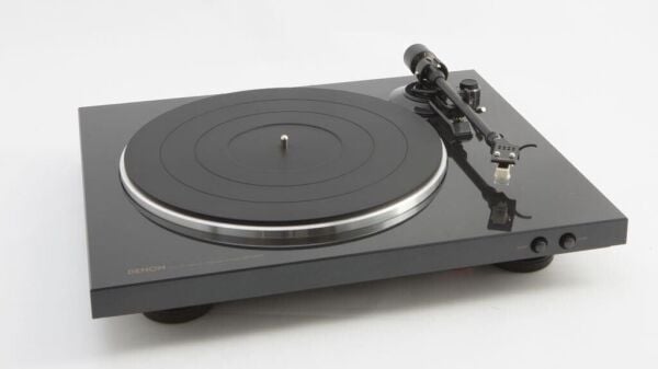 Denon DP-300F Pikap / Siyah