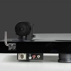 Pro-ject X1 B Pilak Çalar