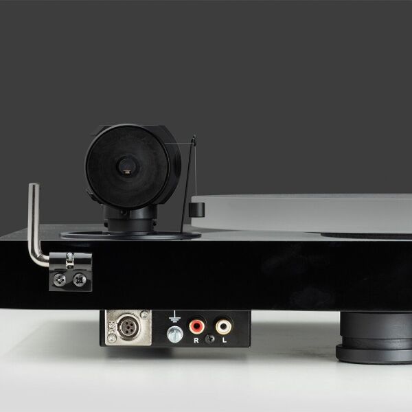 Pro-ject X1 B Manuel Pikap