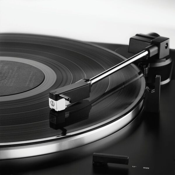 Audio-Technica AT-LP60XBTBK Bluetooth Özellikli Full Otomatik Pikap Siyah