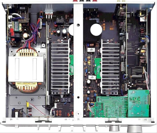 Yamaha A-S701 Stereo Amplifier / Gri